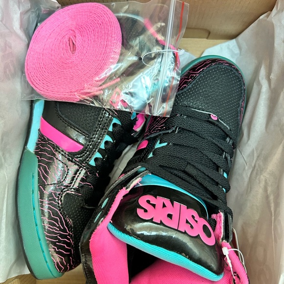 Kids Osiris shoes - Picture 2 of 3